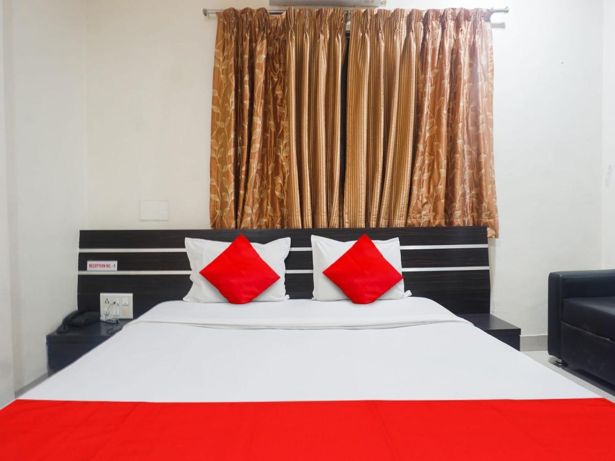 Oyo Flagship Omega 3* Pune