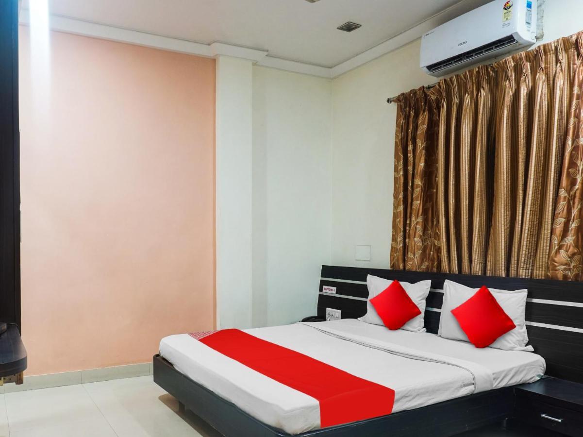 Oyo Flagship Omega Pune