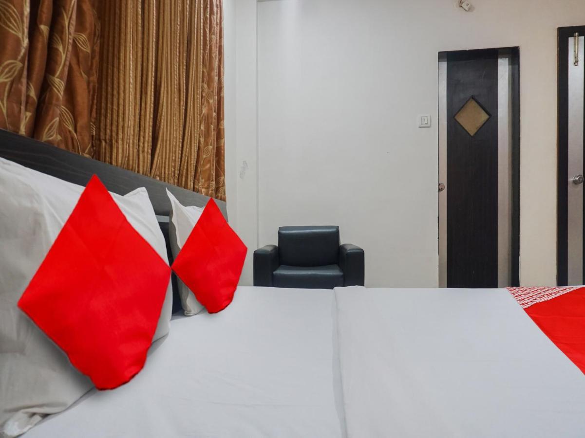 Oyo Flagship Omega Hotel 3*