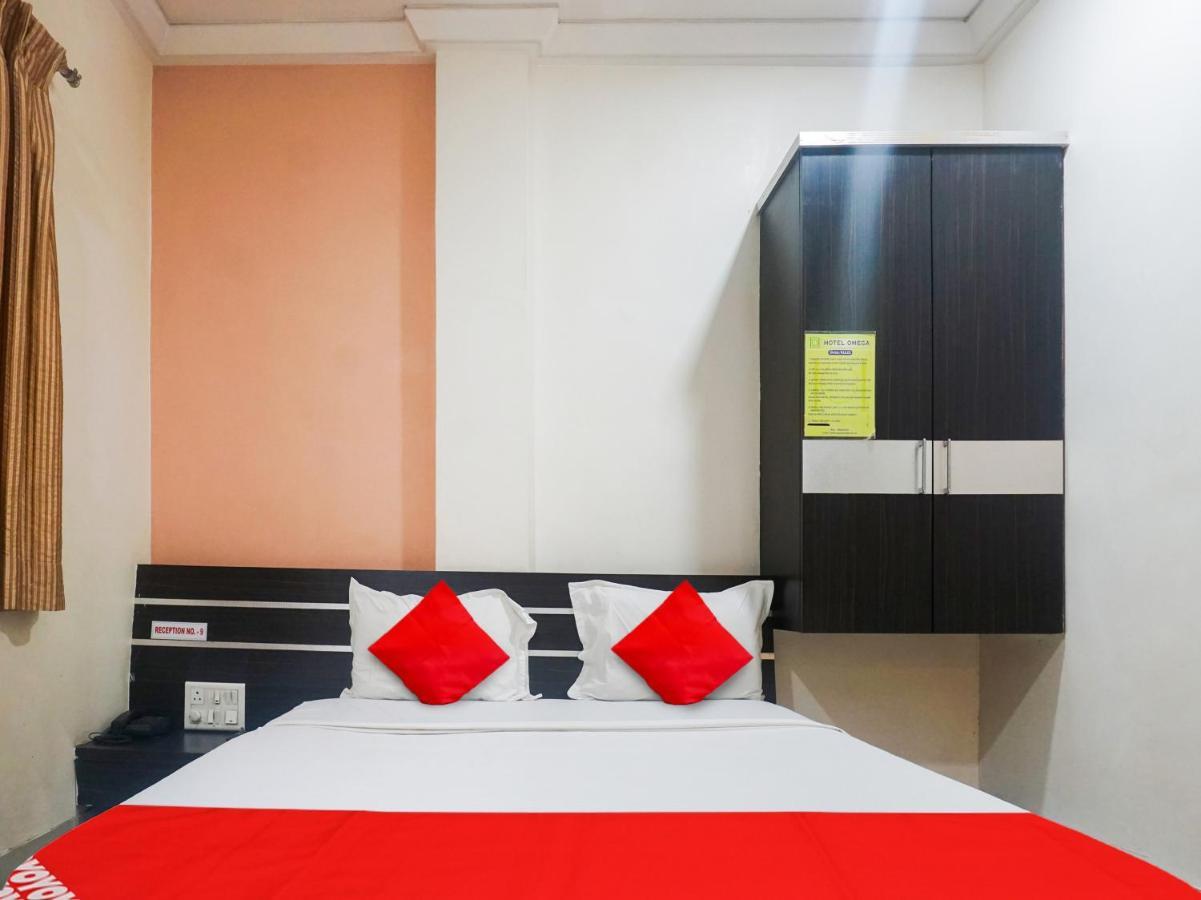 Hotel Oyo Flagship Omega Pune