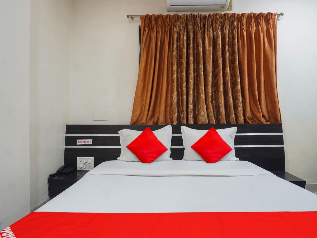 Oyo Flagship Omega Pune